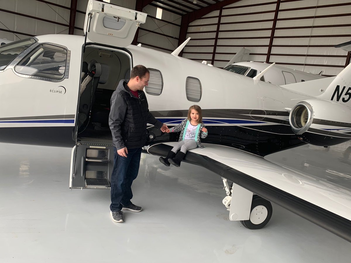 amanzella3's tweet image. She’s checking out the new jet. #jet #jetlife #eclipsejet #privatejet #aviation #zellatech #zellatechnologies