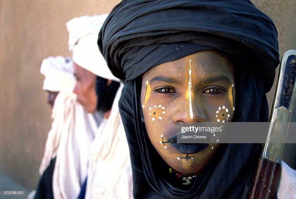 227Stylist's tweet photo. #Niger 🇳🇪
#Culture 🇳🇪
#Tradition 🇳🇪

Le Turban, une identité culturelle de 🔥🔥

Dans les sociétés africaines, particulièrement au Niger, l’identité culturelle est....
Pour plus de détails, Tapez sur ce lien:
https://t.co/4XfAQThAqH https://t.co/yUb5KKcMpI