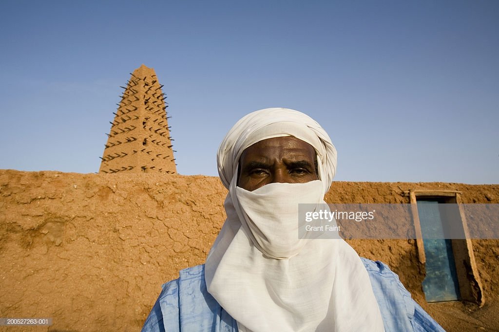 227Stylist's tweet photo. #Niger 🇳🇪
#Culture 🇳🇪
#Tradition 🇳🇪

Le Turban, une identité culturelle de 🔥🔥

Dans les sociétés africaines, particulièrement au Niger, l’identité culturelle est....
Pour plus de détails, Tapez sur ce lien:
https://t.co/4XfAQThAqH https://t.co/yUb5KKcMpI