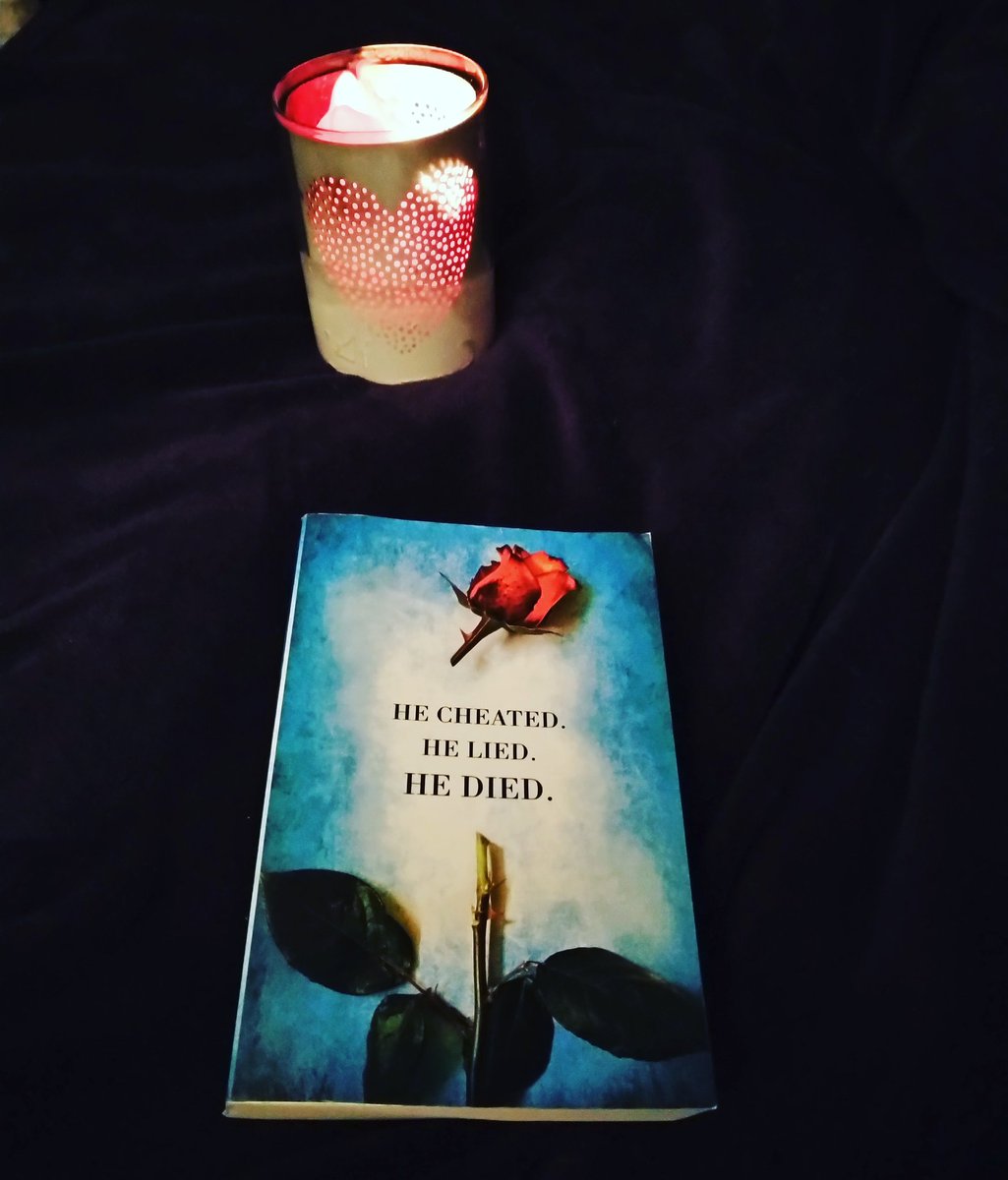 smbslt's tweet photo. For once I think it will be #onechapter tonight. I slept 20 mins last night then pinged awake.  Exhausted doesn't even cover it.  💤

*

#reading #book #TheDeadEx by #author #JaneCorry #Penguinbooks #booksandcandles #heartcandle #bookcover https://t.co/FWvFqqi0ro