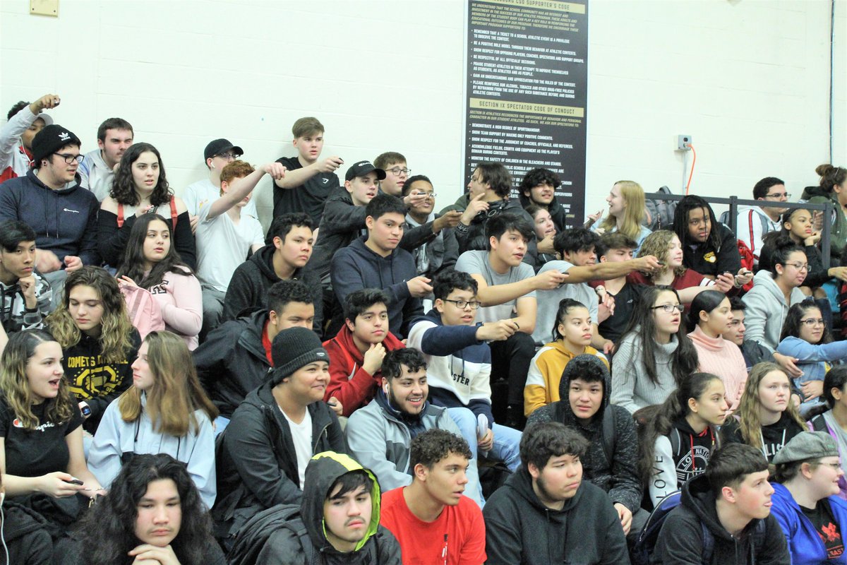 PEERSFdn's tweet photo. "The excitement was palpable. While having fun, the students were learning how dangerous vaping and nicotine inhalation was, especially for their age group."

Thank you to #Fallsburg High School for allowing us to share our #RealityCheckPreventionGameShow with your school! https://t.co/hPbEuVP71s