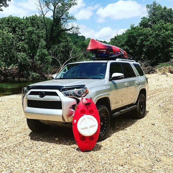 CreekKooler's tweet photo. How to complete the essentials for a day on the river? Tow a CreekKooler behind your kayak! 🛶 
​
​Photo: @cruj0nes https://t.co/9M31DNF7gT