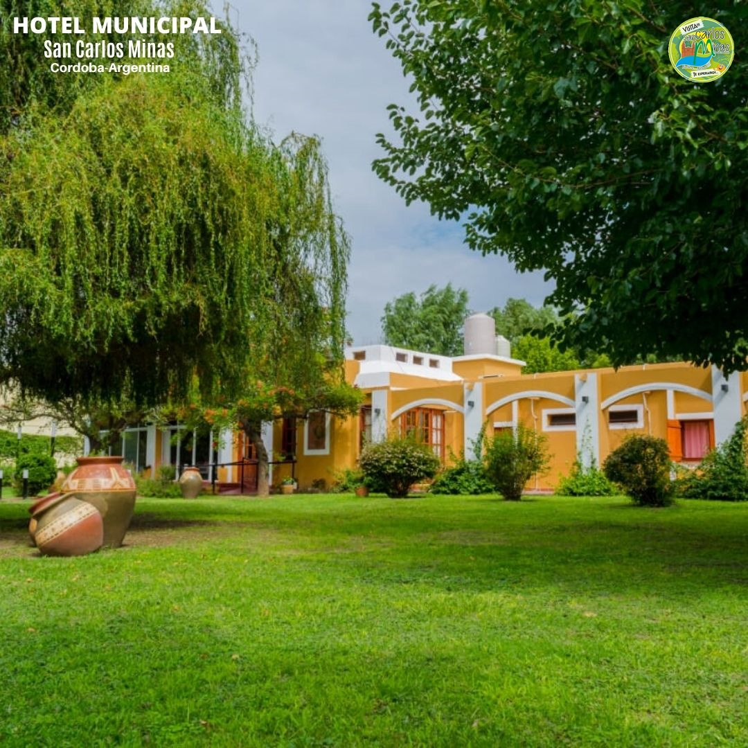 cristian_afrias's tweet photo. 😍HOTEL MUNICIPAL #SanCarlosMinas😍
👉Ubicado sobre Calle Independencia y Ruta Pcial N°15
👉Habitaciones con #BañoPrivado #Internet #Wifii,#TV #ConfortablesCamasSomier
👉#Piscina,Hermoso Patio para Descansar
👉#DesayunoCasero #Comedor
👉INFORMACIÓN y RESERVAS☎️03542-491134 https://t.co/ZXNojBL0DY