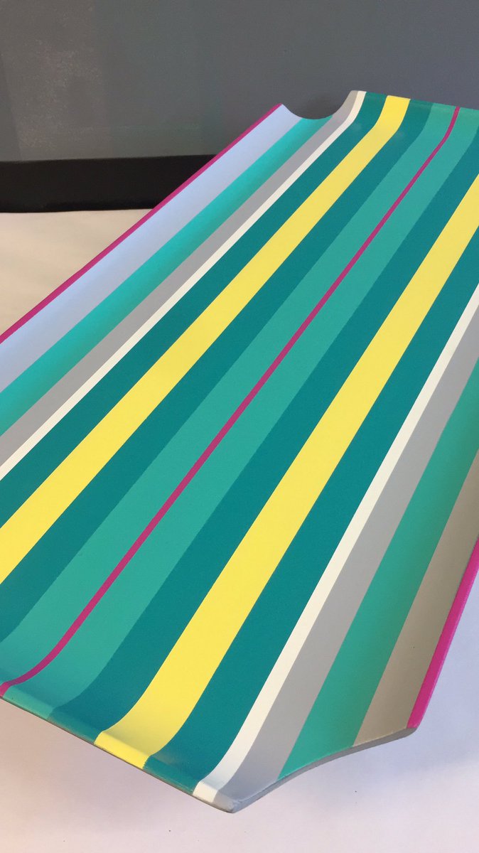 FkFark's tweet image. Custom tray table. Available now from the studio. #custom #traytable #midcenturymodern #upcycled #spraypaint #beteo #southsea #radinthehad