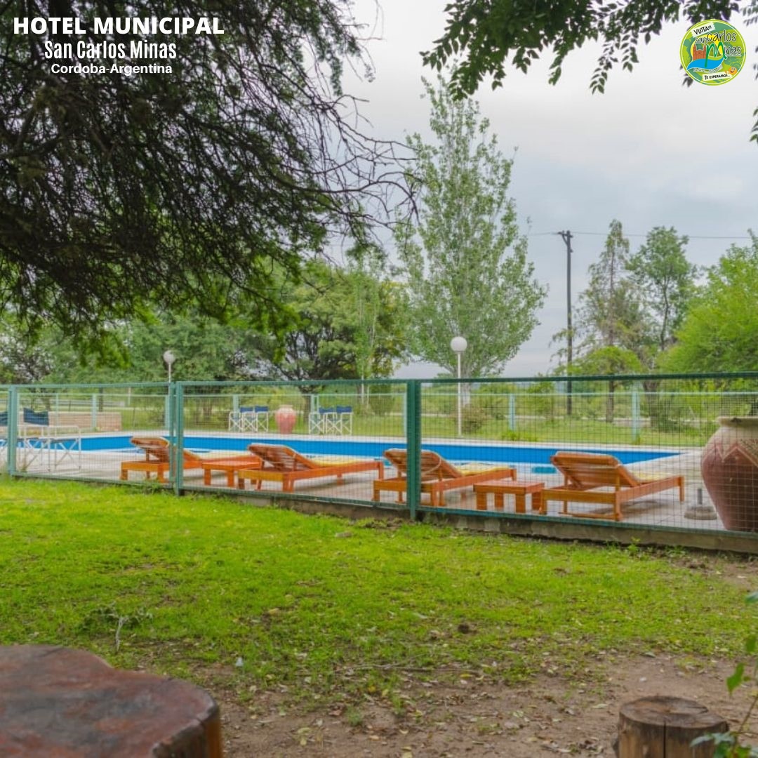 cristian_afrias's tweet photo. 😍HOTEL MUNICIPAL #SanCarlosMinas😍
👉Ubicado sobre Calle Independencia y Ruta Pcial N°15
👉Habitaciones con #BañoPrivado #Internet #Wifii,#TV #ConfortablesCamasSomier
👉#Piscina,Hermoso Patio para Descansar
👉#DesayunoCasero #Comedor
👉INFORMACIÓN y RESERVAS☎️03542-491134 https://t.co/ZXNojBL0DY