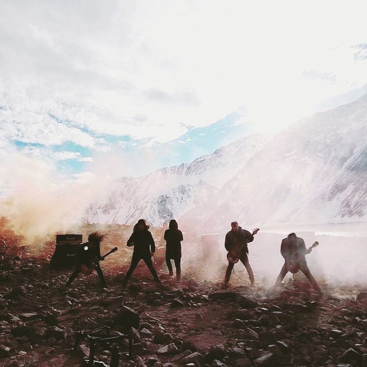 SOMOS UNO CON LA TIERRA 🌎

#earth #metalcore #metal #hardcore #breakdown #nature