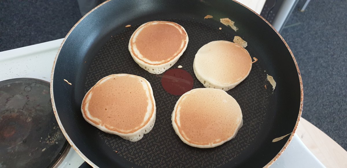 JenMateer1's tweet photo. Developing our knowledge of sequential vocabulary whilst celebrating Shrove Tuesday. Tomorrow we will put these into practise when we write our own pancake recipes @molprimary #pancakeday #developingliteracyskills https://t.co/QxrNoSNv5y