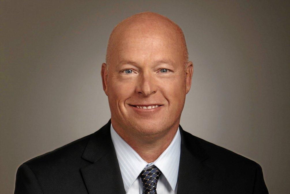WDWNT's tweet photo. BREAKING: Bob Chapek Named New CEO of The Walt Disney Company

https://t.co/JVmJxk4C4W https://t.co/wfRAJw00OX