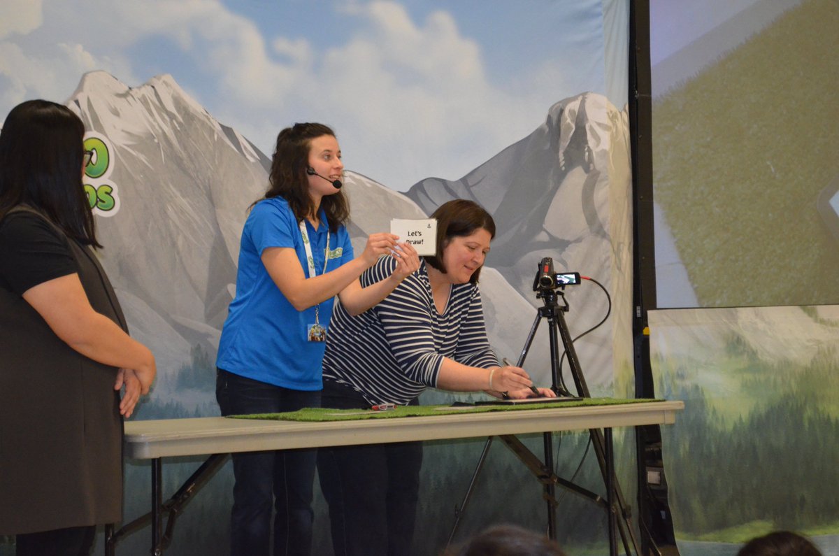 Creatures Alive! Our partners from Earth Rangers were with us to share a message of conservation, ecological responsibility, and wildlife preservation. They brought a few of their friends with them and our students became better acquainted with skunk, porcupine, lizard and tucan!