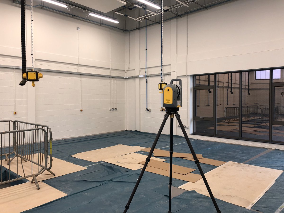 wayneno1an's tweet photo. Privilege to be one of the first in Ireland to get a demo with the latest scanning technology from @TrimbleNews...the X7 with Trimble Field Link! Awesome piece of kit...definitely game changer for the construction industry! Thanks to the guys at @KORECGroup! #Trimble #x7 #TFL https://t.co/itLhXwQjeK