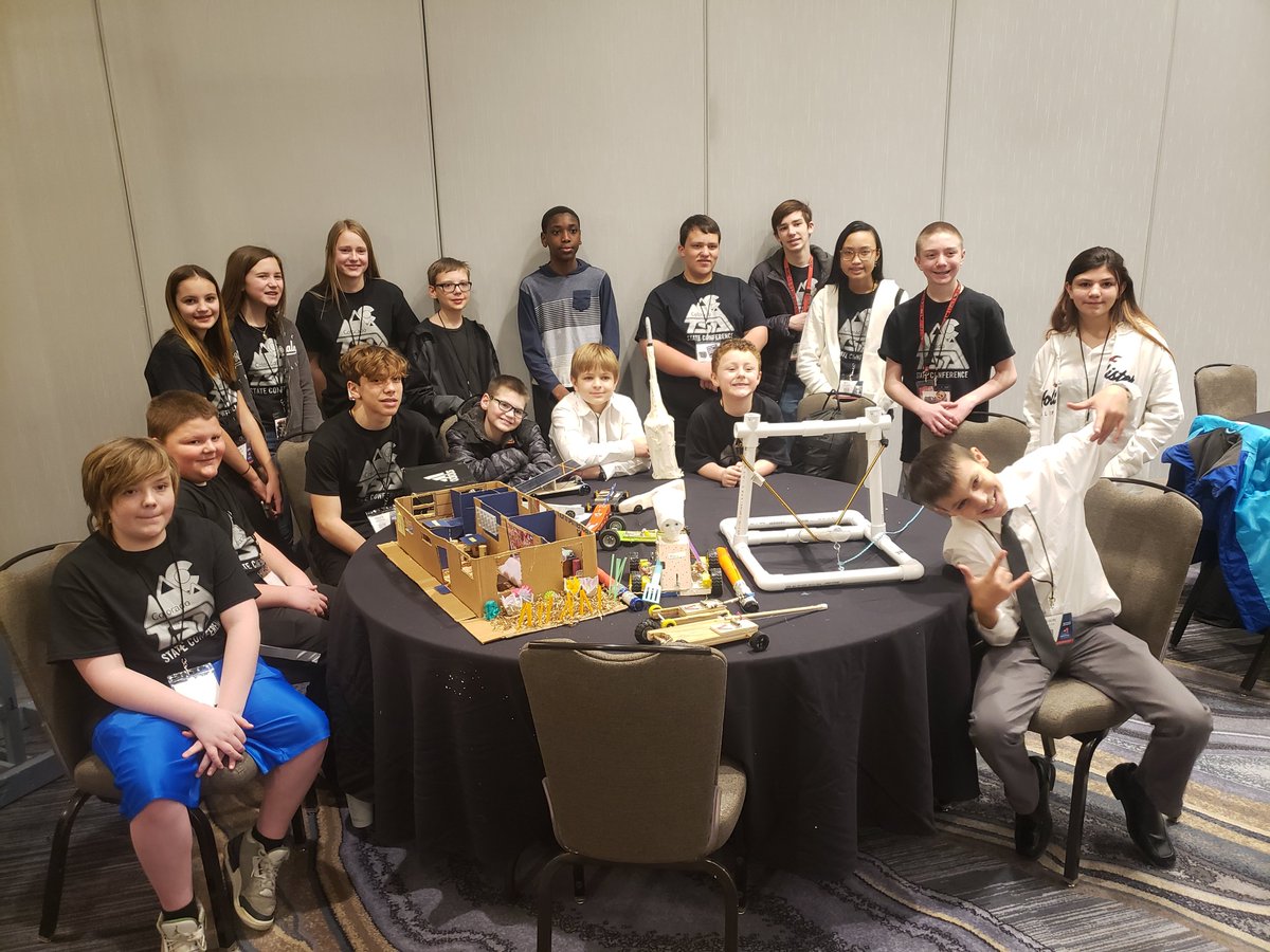 SHMSSTORM's tweet photo. Teamwork makes the dream work! So incredibly proud of our TSA team and their accomplishments! Can't wait for 2021! #builtstormtough #adams12proud #Motivated #stormnation https://t.co/Bdemw03mjo
