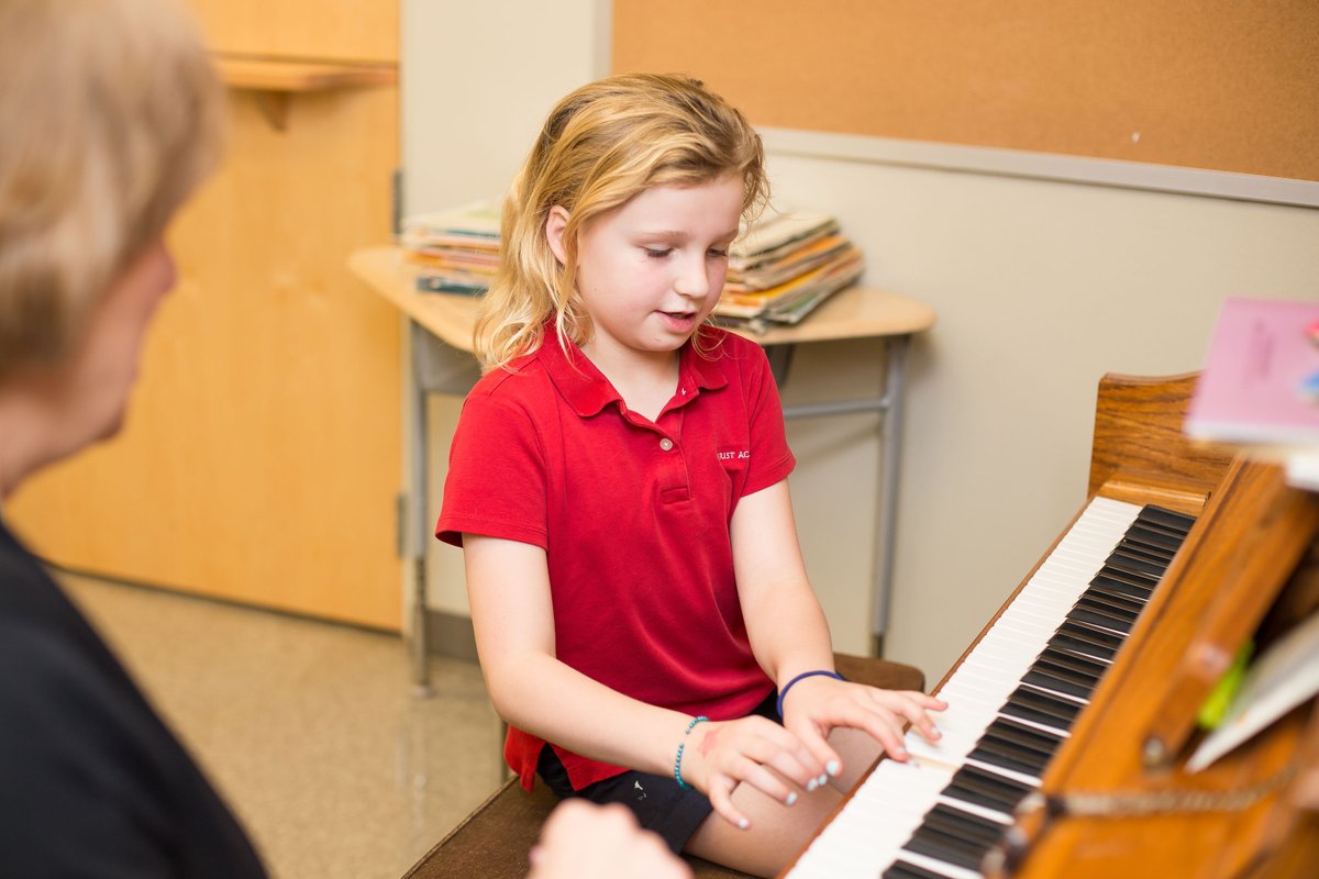 ChristAcademyWF's tweet photo. Our VPA is about more than just learning music. #didyouknow playing the piano changes the brain in a positive way?
Piano helps improve memory, attention, speech, language, spatial and math skills, and even the ability to vocally convey emotions.
#CAshines #CAdifference #CAwf https://t.co/GqVDFBq3vA