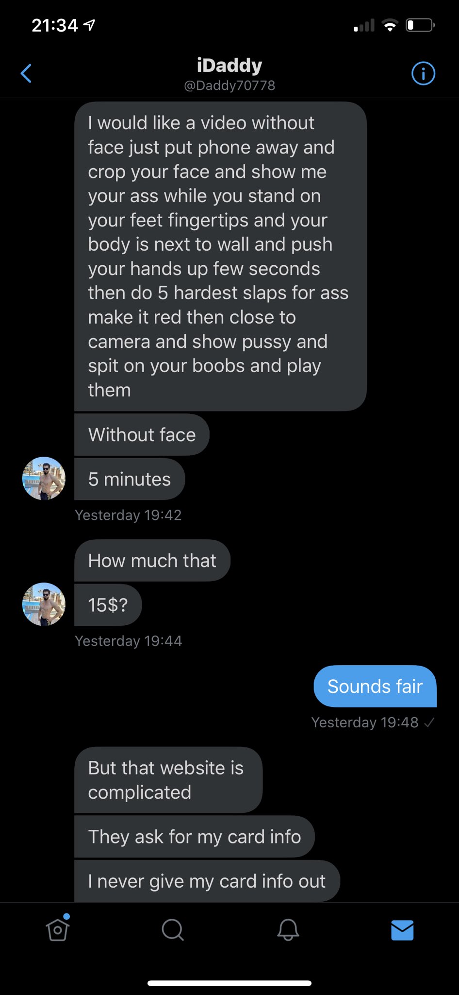 1 pic. It’s been about 24 hours since this happened and I feel like I need to address this publicly. Last night a client approached me intending to buy a custom video. He was very specific in what he wanted, and paid by US Amazon gift card. Then he started to get really creepy. 2/ https://t.co/FmN9TFv1oS