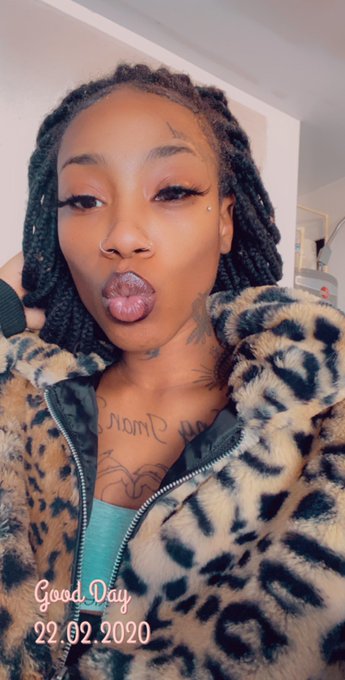 💋 https://t.co/8gbmUFu91Z