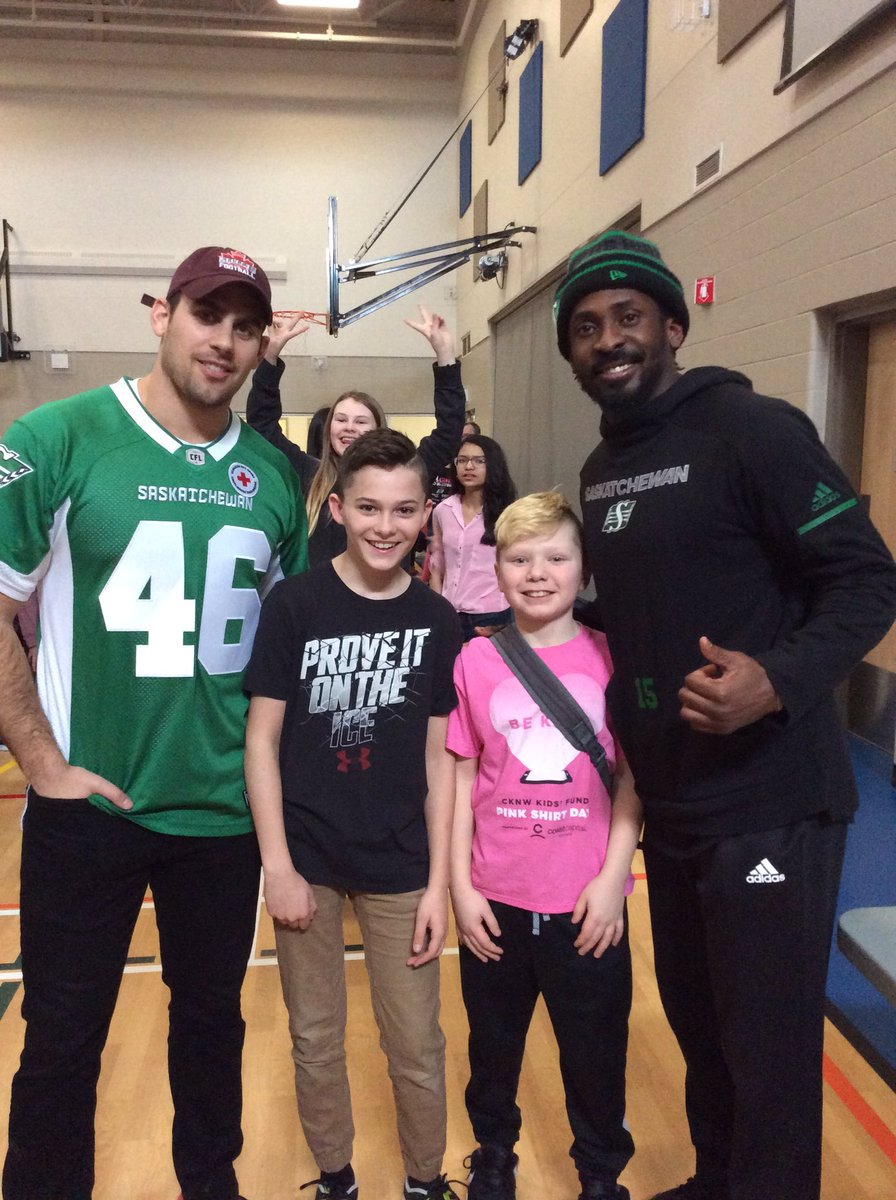 MYTeamEHL's tweet photo. Thanks to @Jhus41 &amp; Mike Edem of  @sskroughriders, @RedCrossSK and the @HarbourLandSch ACT team for teaching about anti-bullying! #PinkDay https://t.co/44VKlyovfw