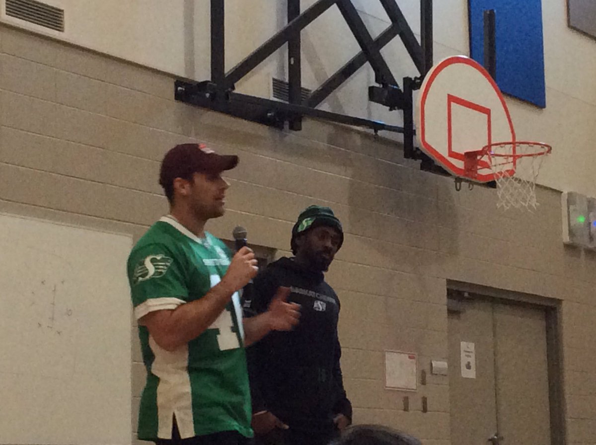 MYTeamEHL's tweet photo. Thanks to @Jhus41 &amp; Mike Edem of  @sskroughriders, @RedCrossSK and the @HarbourLandSch ACT team for teaching about anti-bullying! #PinkDay https://t.co/44VKlyovfw