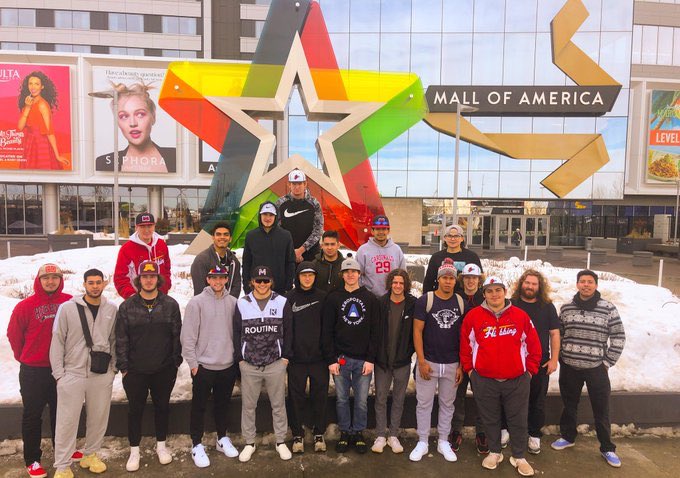 NotHCCCards's tweet image. Great weekend at US Bank. Probably the most handsome overall team in the nation.