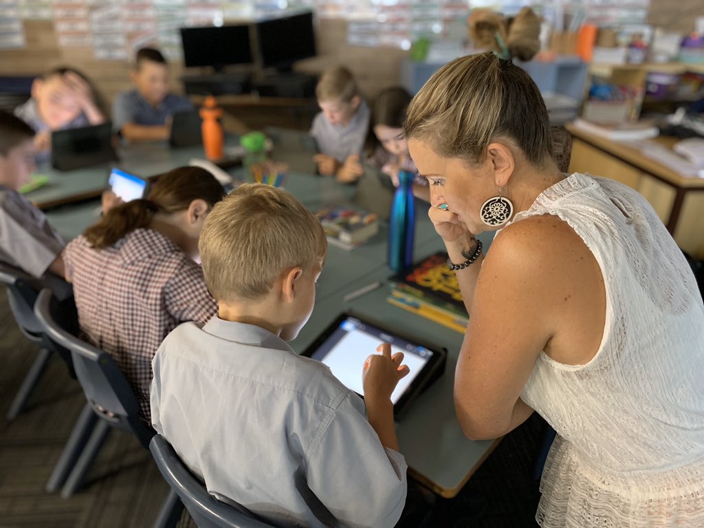 AugLearning's tweet photo. I love watching diligent teachers be able to execute an iPad PL confidently and quickly to ensure student success. Mawarra PS, WINNING in their iPads for Learning program. https://t.co/0eVsvRzaps