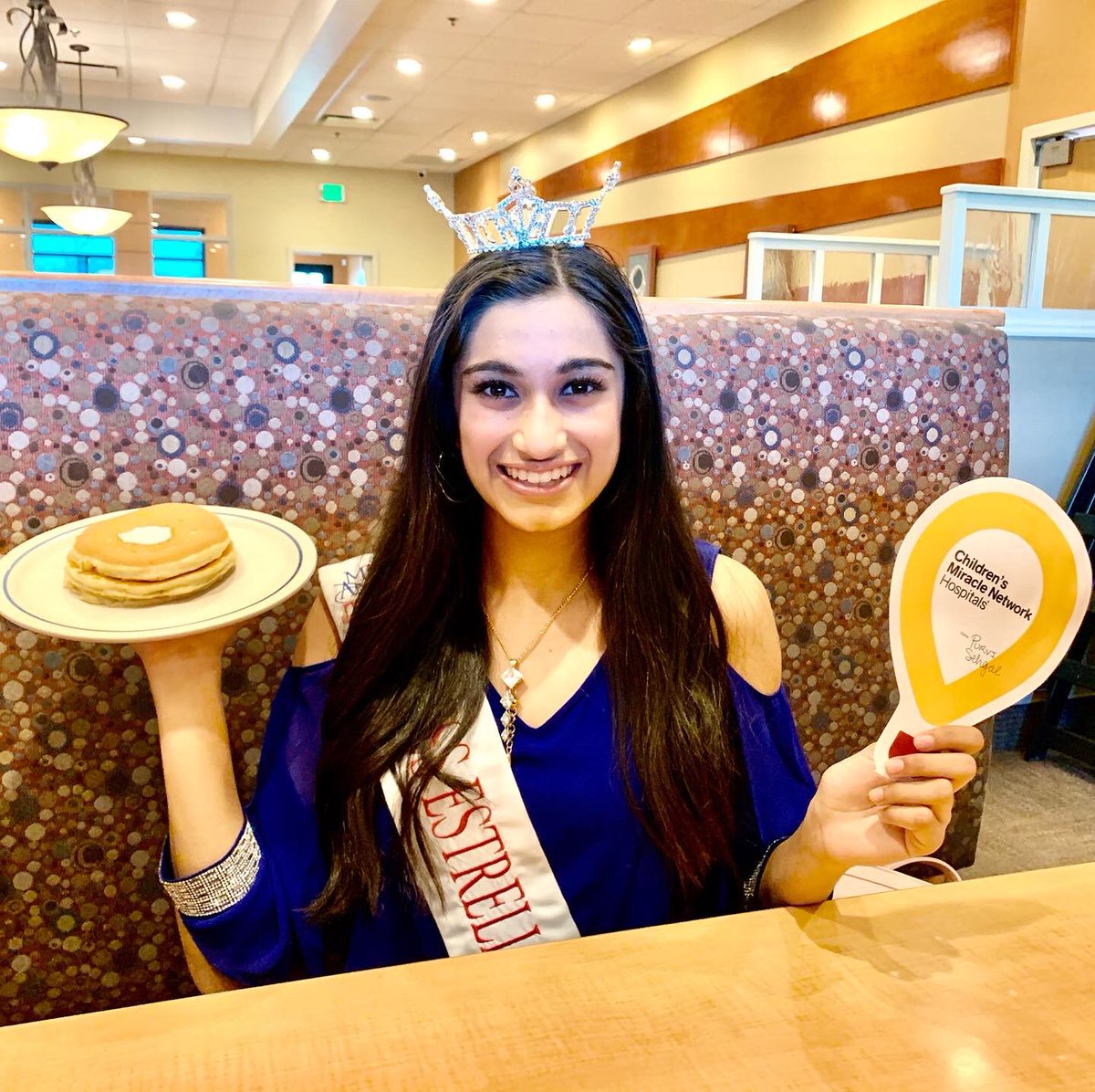 MissEstrellaOT's tweet photo. Happy #NationalPancakeDay!!Supported @CMNHospitals @IHOP fundraiser!! Who knew donating could be so delicious!! 
:
#nationalpancakeday #cmnhospitals #cmn #cmnh 
#forthekids #missarizonaorganization #MissAmerica2020 #maoteen https://t.co/SdA7Q9goAS