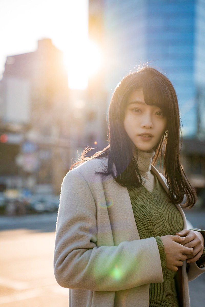 春夏冬ゆう 逆光写真は素晴らしいのでこれをみた人も逆光写真を貼る Photomasyuro She Is 423 Npaz0rpqihrxz5c Hachaaan0511 T Co B28ny2kbdi Twitter