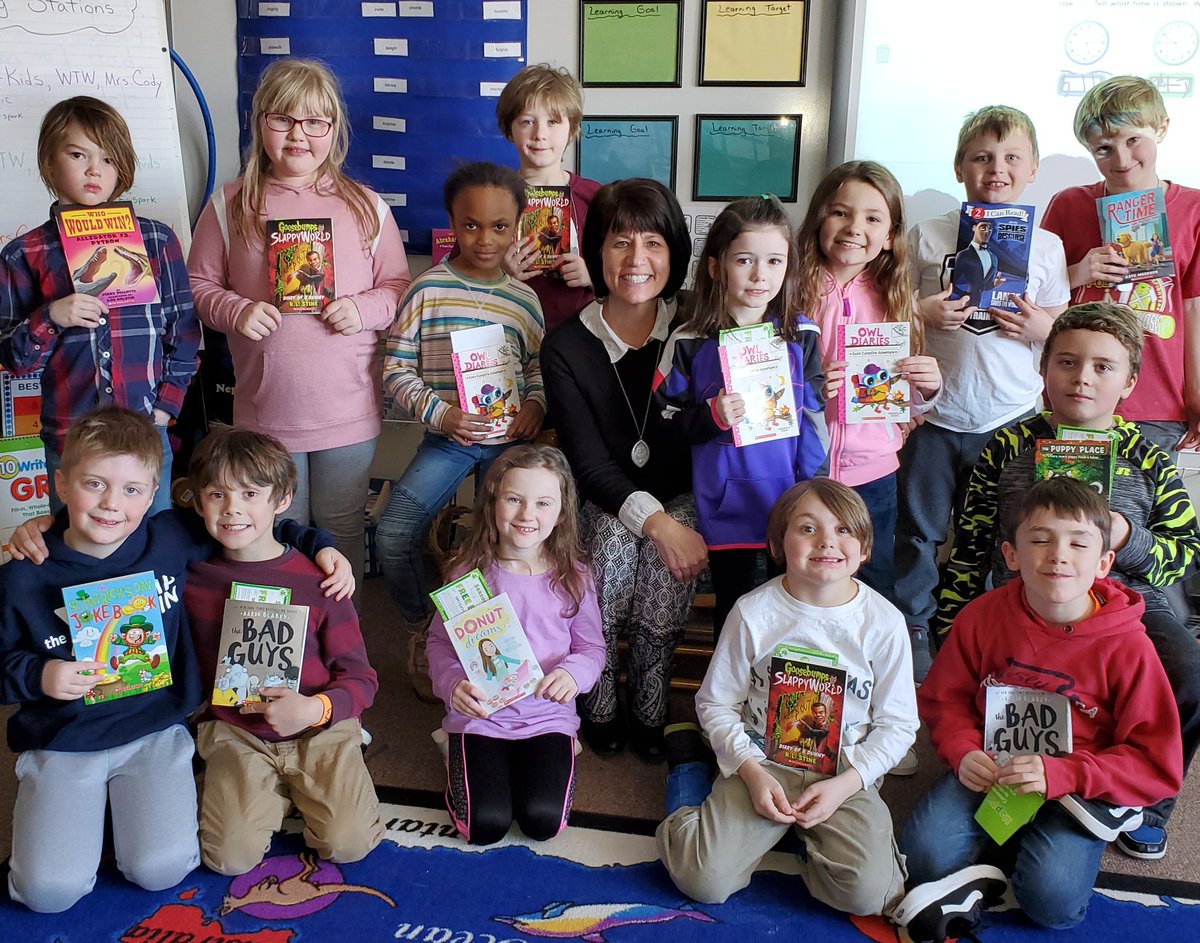 JlcJill's tweet photo. #AwesomeBES Thank you for our new books for I Love to Read month! https://t.co/uIIxshks6x