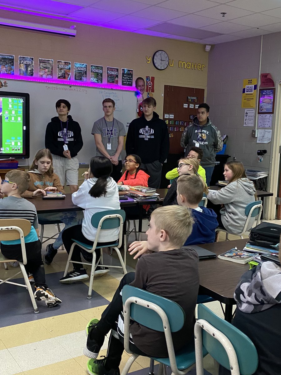 twilhelmMMS's tweet photo. Thank you Wayne Trail for allowing some @MaumeePantherFB players to visit, answer questions, and help out during RTI time. Our kids love hanging out and we will come back whenever you’d like us! #PantherFamily https://t.co/iOnChMnfho