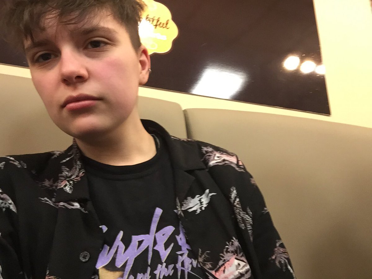 A tag for me and the homeboys 💖💜💙 #BisexualMenExist