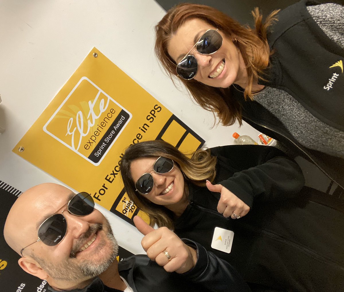 MarkThryvBA's tweet photo. The @Aircorpllc in #Lockport has such a #BrightFuture, we had to put on the shades... from @Sprint!  Stop by and see Cristina, Sara and the #LockportCrew for the #BestValueinWireless. https://t.co/q2wSXB1Pog