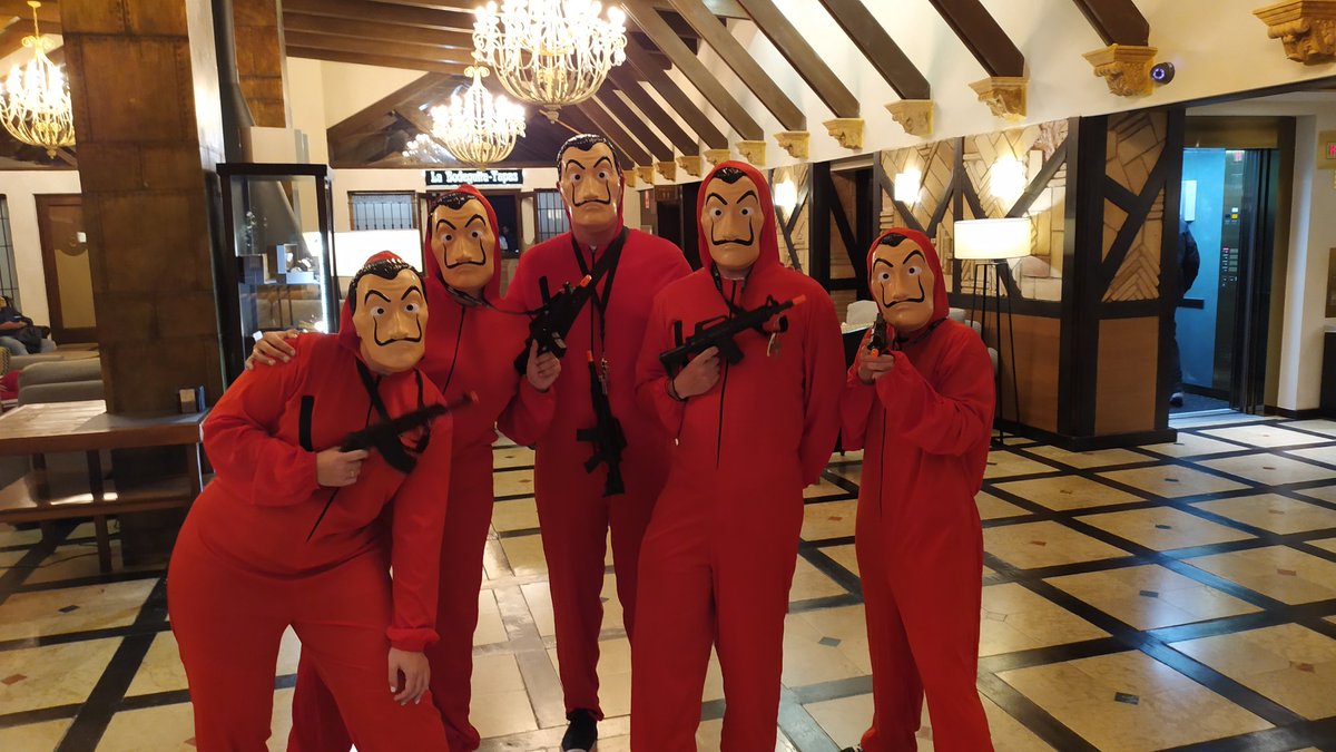 Ya llegó el carnaval a Meliá sierra Nevada! Ven a pasártelo genial con nosotros!
#MELIASPAIN
#meliaexperiencesierranevada
#onlyinmelia
#skiforia
#meliasierranevada 
#Carnival2020 
#Carnavales2020