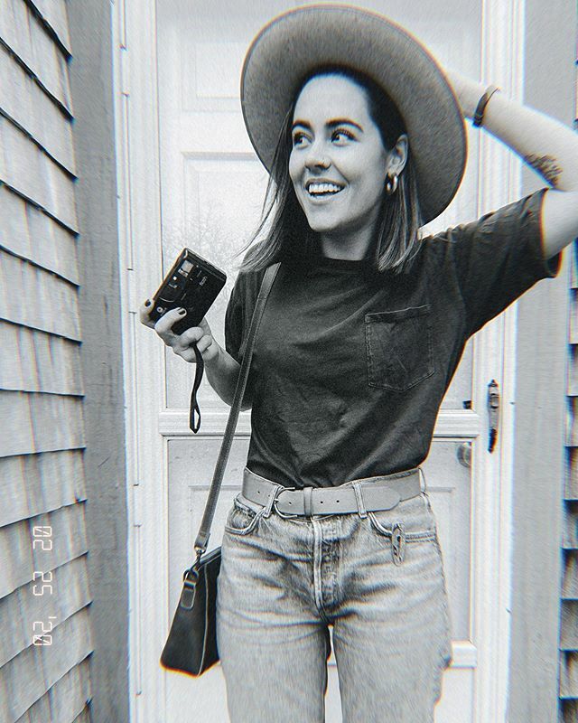 lightly tatted 🖋 often hatted 🎩
-
Hi friends! Thought it would be fun(?) to share a few life/business updates over hurr
-
1. It’s school vacation week so the island (which is already off season) is soooo dead. in the past I dreaded this week because … ift.tt/2w7q3io