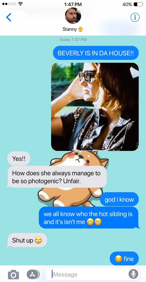 020 》 the queen has arrived!( bev's twitter, richie's phone )