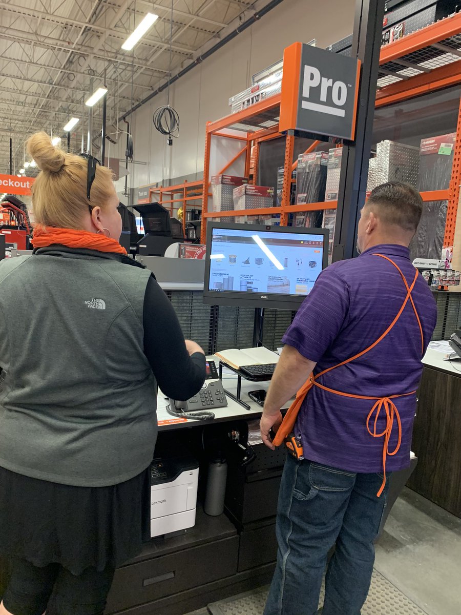 Katie_S_Slack's tweet image. Thank you @RQuotecenter for coming to Longview today! The associates learned so much about Pro MRO and Quote Center! We are ready to crush Pro in Q1! #OneHomeDepot #GrowThePro #hd4725 #d39proud #PNW4TheWin @Bselch @CumminsLucas @GascoyneSteve @kyle_mckinnon12