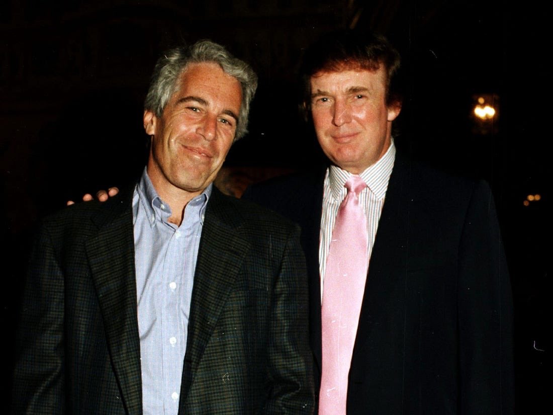 rokafellaray's tweet photo. @DonaldJTrumpJr Remember you’re dads buddy the pedophile https://t.co/LLqIUGomou