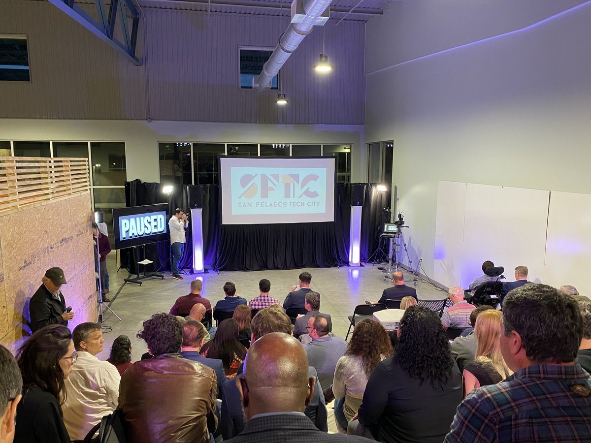 SmartStewardCo's tweet image. Full house at San Felasco Tech City #SFTC #GNV #startups