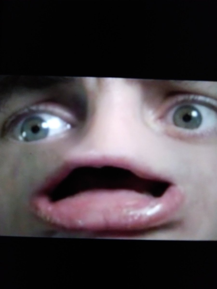 ChickenLuke1's tweet photo. *gasps* OOOOOOOOOOOOOOOH I WATCHING PORN VIDEOS BECAUSE I'M SO HAPPY SUCK MY DICK PEOPLE https://t.co/ecMrCasL2n