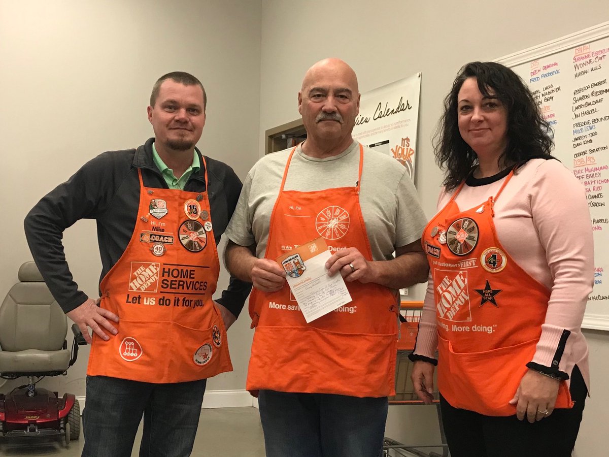 Best part of my job is recognizing associates. Great job Jourdan and Greg. <a href="/PicininiDwayne/">Dwayne Picinini</a> <a href="/DeesCarolane/">Carolane Dees</a> <a href="/ChristianChad10/">Christian Chadwick</a> <a href="/ChrisGHDMS/">Christopher Gilbert</a> @MarkAHomedepot <a href="/HDTammyScarpaci/">Tammy (Harbin) Scarpaci</a>