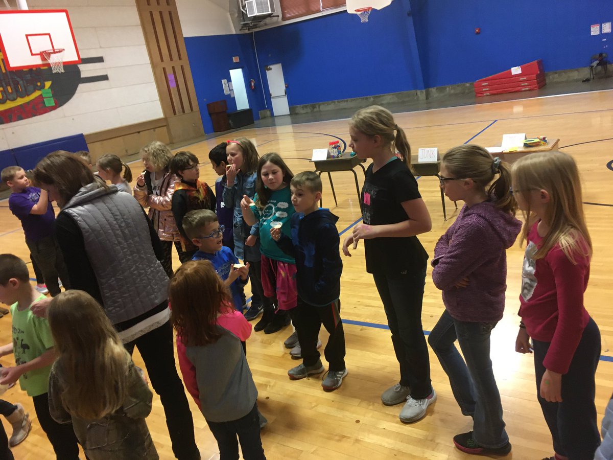 MrsNelson_34's tweet photo. Thank you Kindergarten Scientists for sharing your homemade butter! @WestyElemSchool @ksschaake #RandomActsOfKindness https://t.co/LGQKYOOgFc