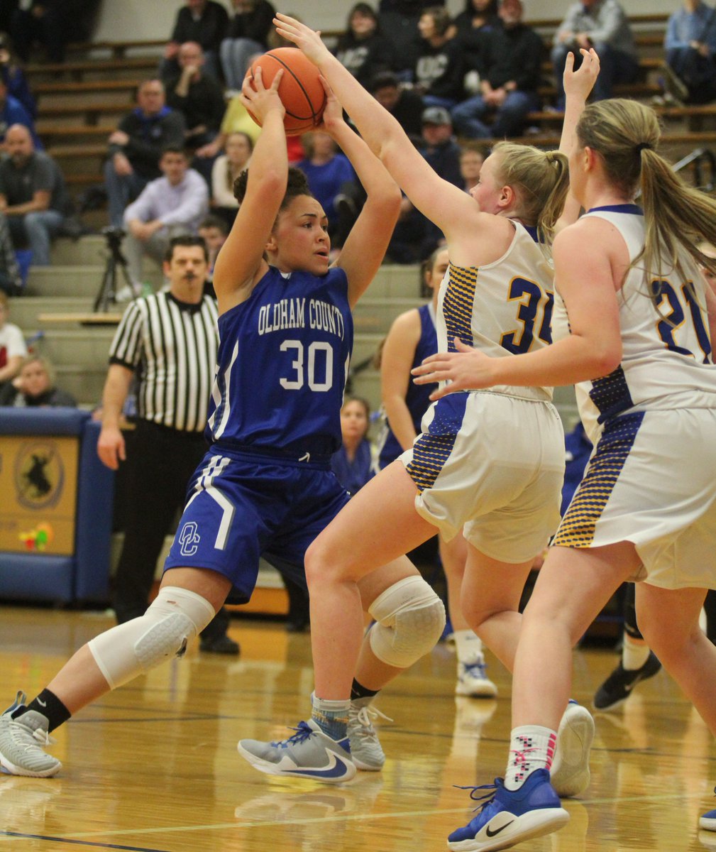 Final: Oldham County girls basketball defeats Trimble County 58-37 in the District 29 semifinals. oldhamera.com/content/girls-…