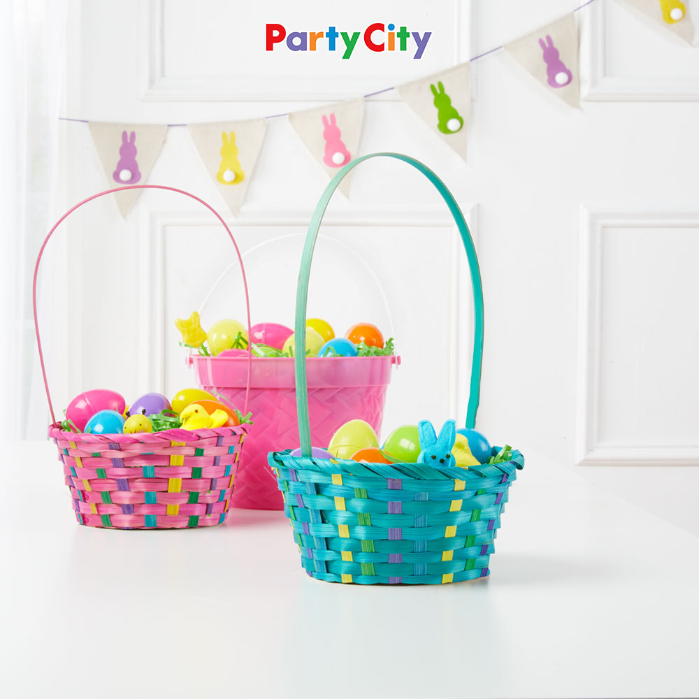 PartyCityMexico's tweet photo. El conejo de pascua está recorriendo los pasillos de Party City y dejó cientos de sorpresas en nuestras sucursales, ven con tus pequeños y prepárense para una Pascua inolvidable. https://t.co/GnLzGnqIsf