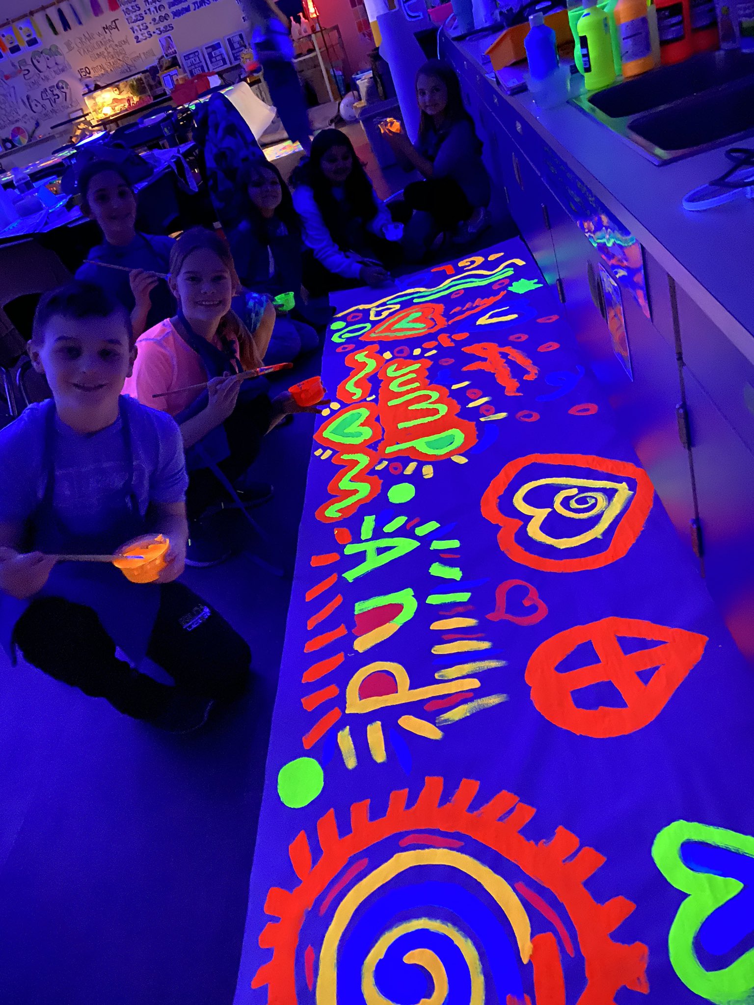 Mrs. Loucks Artists on Twitter "Jump and Glow 2020 is days away