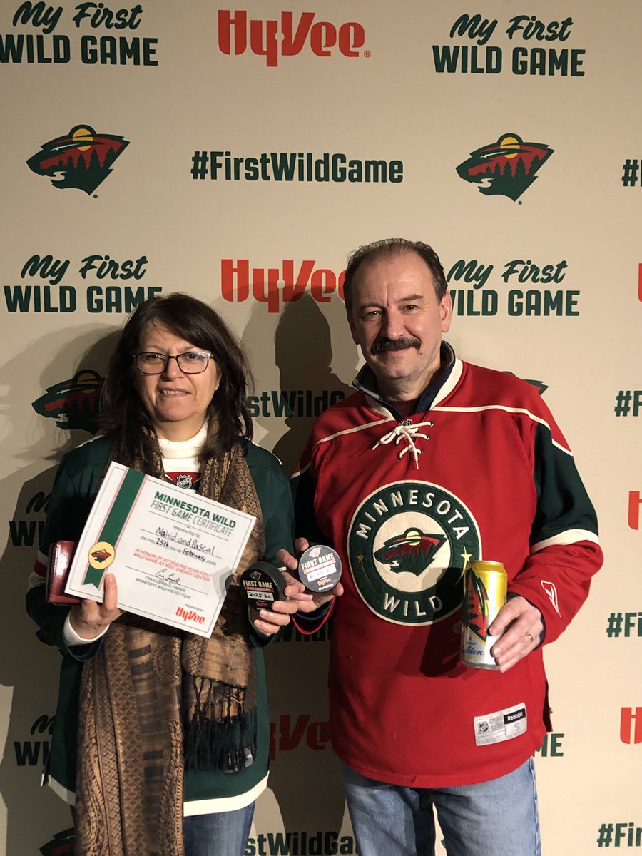 GenevaKubal's tweet photo. Greetings from VA. #firstwildgame #mnwild #gowild https://t.co/d5EVS8omCu