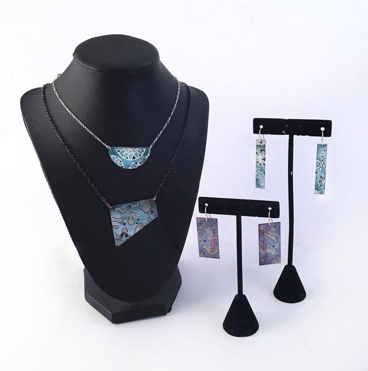 FireFusionBoise's tweet photo. Our March first thursday is coming up! We will be teaching Steel earrings or Pendant class! We will also offer the class on Friday, March 6th at 6 pm for $40!!! We will provide surgical silver ear wire and select steel shapes, with sterling &amp; a vast array of larger shapes 4 purch https://t.co/ExZ126R2fO
