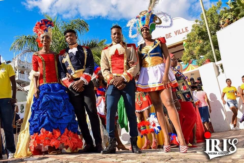 350anscap2020's tweet photo. #Carnaval2020CapHaitien: Plus que des images, c'est l'art et la beauté qui se fondent tout au cours de l'événement...#Cap2020 https://t.co/lrF3cTJMPB