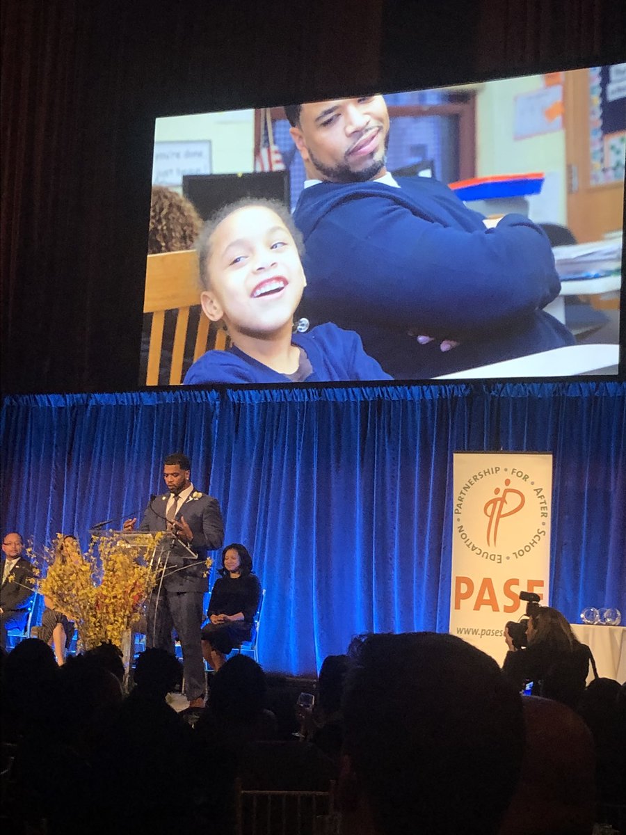 ccaruso1's tweet photo. Jon-Paul Dyson from Community League of the Heights reminds us that we are all “Community Builders.”  The power of afterschool is in the room. Thank you @PASEsetter #PASEsetter20 https://t.co/CK76kQ7VMX