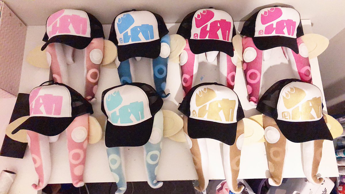 ✨ GIVEAWAY 1/2 ✨

I’m giving away another splatoon cosplay set! Want to be a squid or Octo? For a headpiece + ink tank colour of your choice, simply: 
 
RT this 
Like this 
Follow me 

Ends 26th March! Open worldwide