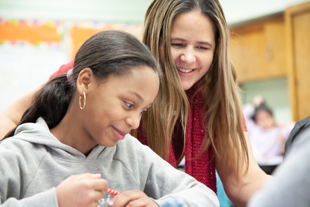 afterschool4all's tweet photo. In 2013, Carmen was selected to open the doors to anew @Missionsociety afterschool program to serve more than 135 students, which is now known for having creative opportunities for students to learn thanks to Carmen. #PASEsetter20 #KidsNeedAfterschool https://t.co/1eYMGfPwIU