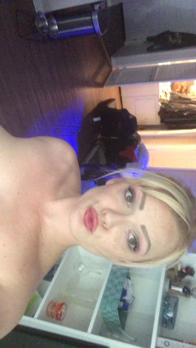 Today&rsquo;s make up is inspired by #sailormoon like always :) https://t.co/ff4cpJL2a1<a href="/tag/sailormoon"class="tags">#sailormoon</a>