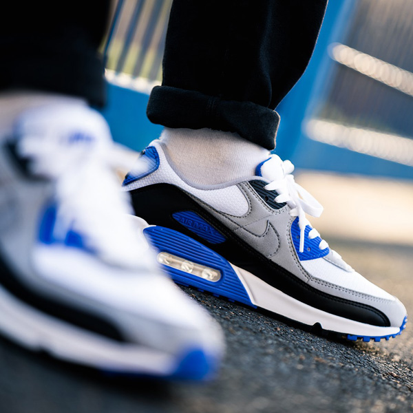 nike air max 90 hyper royal blue