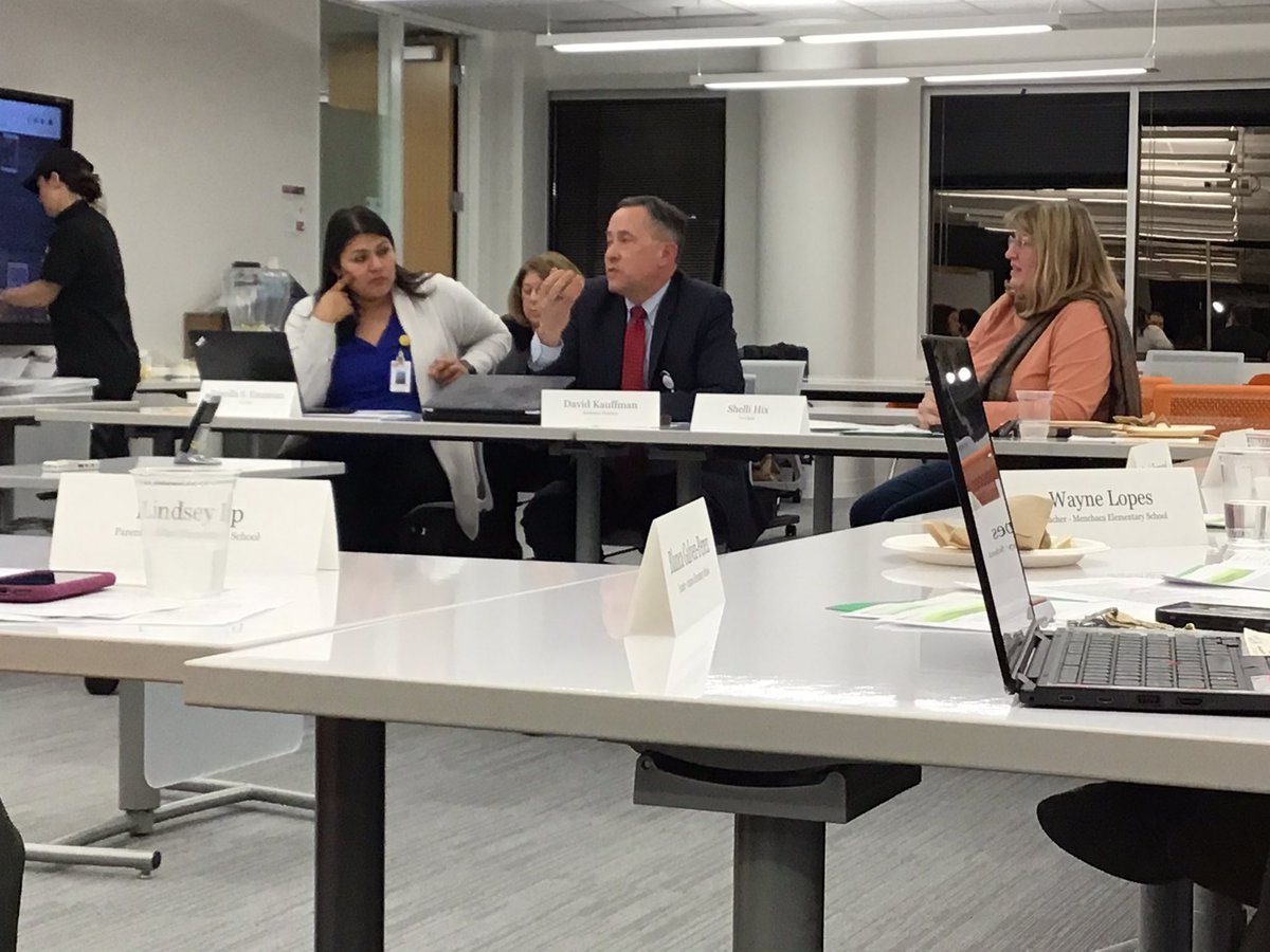 aisdparents's tweet photo. Robust dialogue at Multilingual Education Advisory Committee Meeting about what support is being provided for @AustinISD students participating in the dual language programs for English Learners whose first language is Spanish. https://t.co/IMg7mnt0Ff