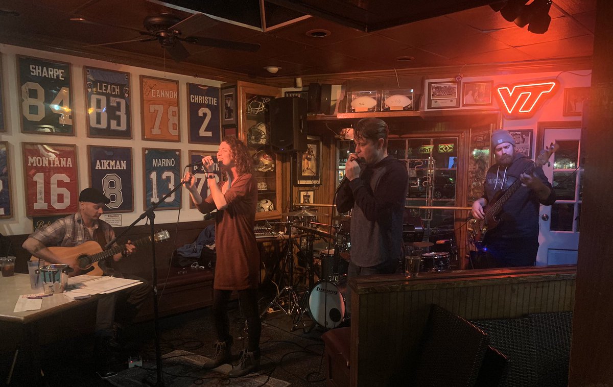 Harmonica playing #harmonica #countrymusic #country #nashville #leeoskarharmonicas